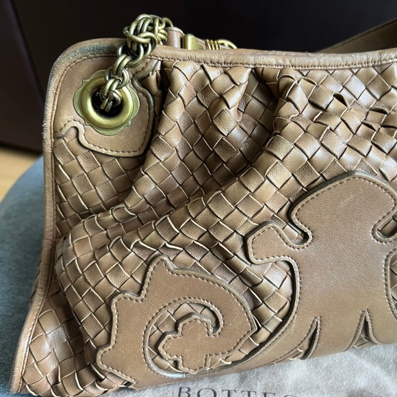 Bottega Veneta Vintage Intrecciato Leather Shoulder Bag - Picture 5 of 15